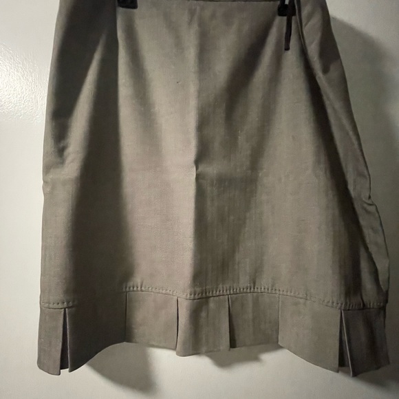 Women’s Skirt Suit Size 18 - Picture 3 of 3